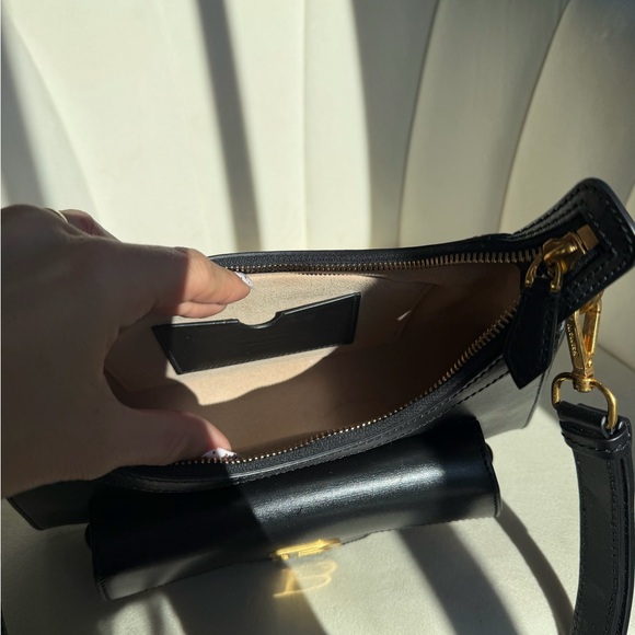 Balmain Black Leather Shoulder Bag with Gold B Logo - Picture 2 of 4